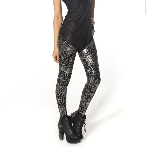 BlackMilk spiderweb Leggings - Picture 4 of 5